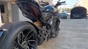 Ducati Diavel V4 (2023 - 26)  (8)
