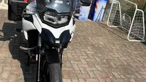 Bmw F 750 GS (2021 - 24)  (9)