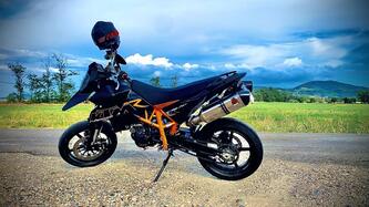 KTM 690 Supermoto