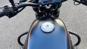 Moto Guzzi V7 Stone (2021 - 24)  (5)