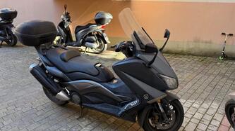 Yamaha T-Max 530 (2015 - 16) usata