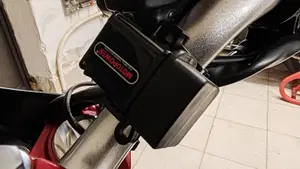 Kawasaki ER-6N (2006 - 09)  (8)