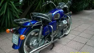 Moto Guzzi   (2)