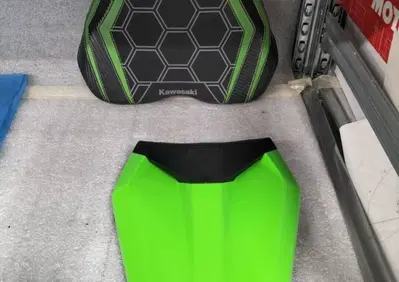 monoposto e sella originale sportiva ninja 400 202 Kawasaki - Annuncio 9911892