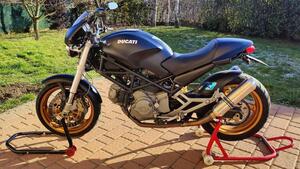 Ducati Monster 620 I.E (2002) 