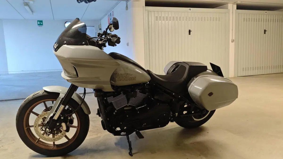 Harley-Davidson Low Rider ST (2022 - 24)  (2)