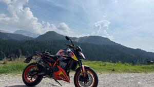 KTM 890 Duke R (2020) 