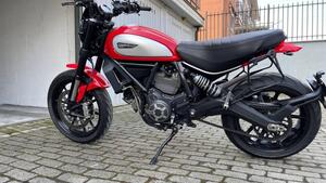 Ducati Scrambler 800 Icon (2015 - 16) 