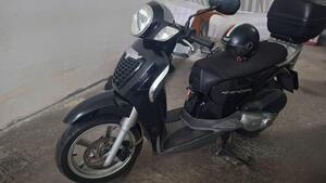 Aprilia Scarabeo 125 i.e. (2011 - 16) 
