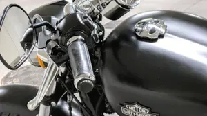 Harley-Davidson 1200 Custom (2018 - 20) - XL1200C  (11)