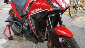 Moto Morini X-Cape 650 Gold Wheels Edition (2022 - 26)  (2)