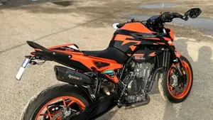 KTM 890 Duke GP (2022 - 23)  (2)