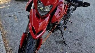 Ducati Hypermotard 796 (2012) usata