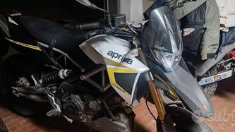 Aprilia Dorsoduro 750 ABS (2009 - 17) usata
