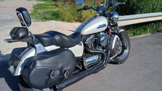 Harley-Davidson 1200 Custom (2007 - 13) - XL 1200C usata