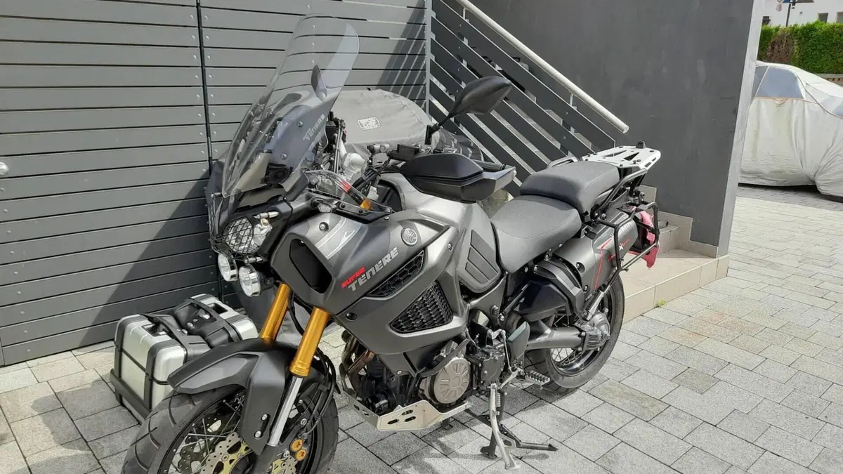 Yamaha XT1200ZE Super Ténéré (2015 - 16)  (3)