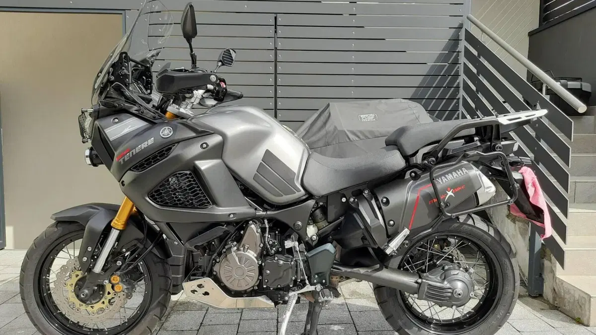 Yamaha XT1200ZE Super Ténéré (2015 - 16)  (4)