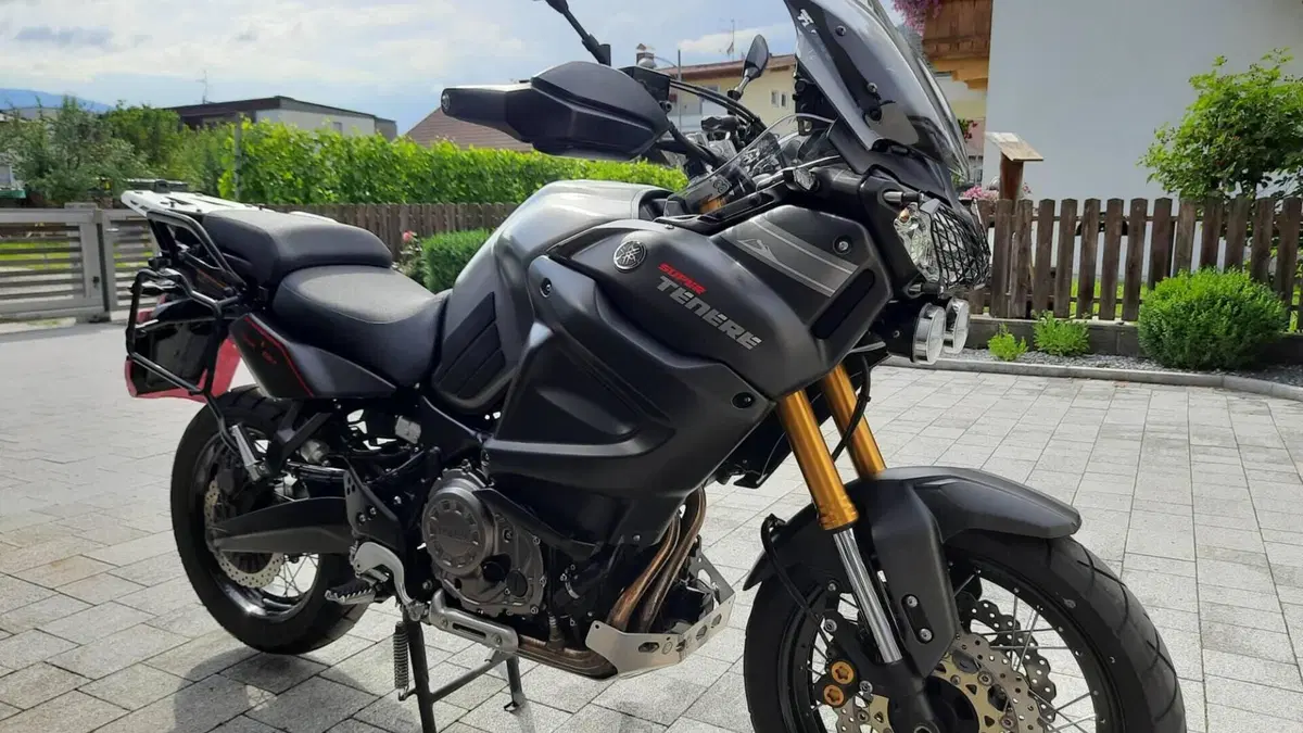 Yamaha XT1200ZE Super Ténéré (2015 - 16)  (5)