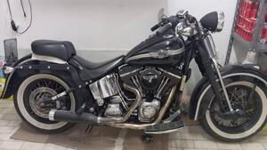 Harley-Davidson 1450 Heritage Springer (2000 - 03) - FLSTS 