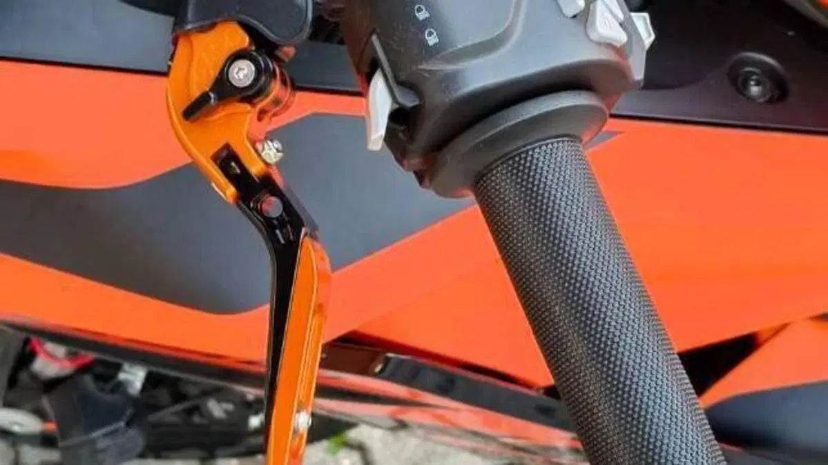 KTM RC 390 (2022 - 26)  (7)