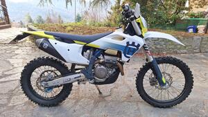 Husqvarna FE 250 (2024) 