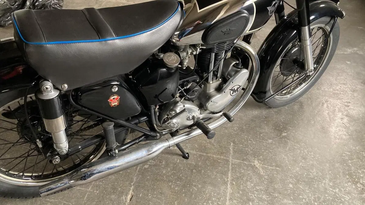 Matchless   (6)