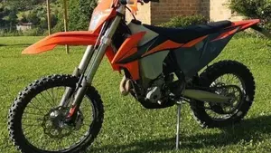 KTM 250 EXC-F (2021)  (2)