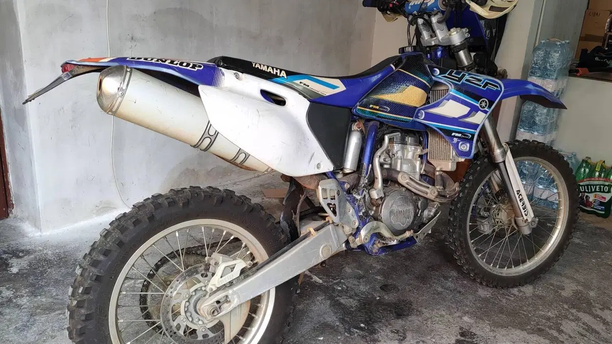 Yamaha WR 400 F  (3)