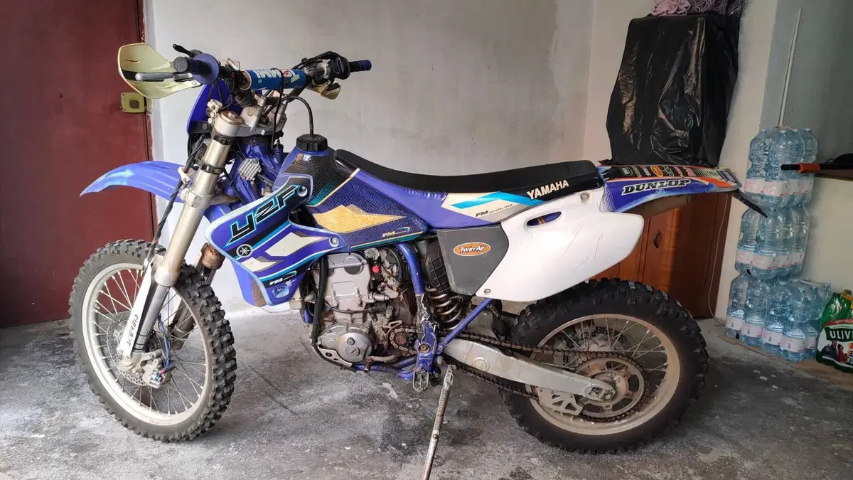 Yamaha WR 400 F  (6)