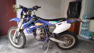 Yamaha WR 400 F  (6)