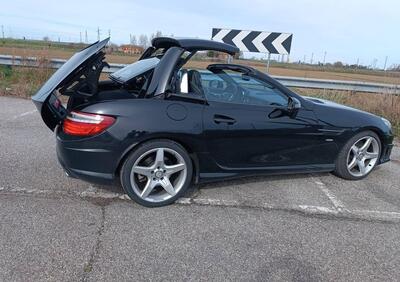 Mercedes-Benz SLK 200 CGI Premium