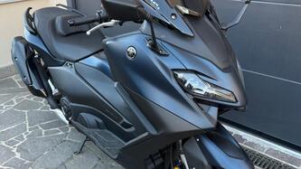 Yamaha T-Max 560 (2022 - 24) usata