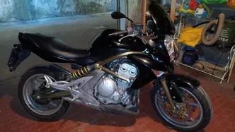 Kawasaki ER-6N (2006 - 09) usata