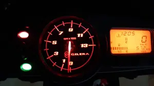 Gilera Runner 200 VXR (2002 - 05)  (8)