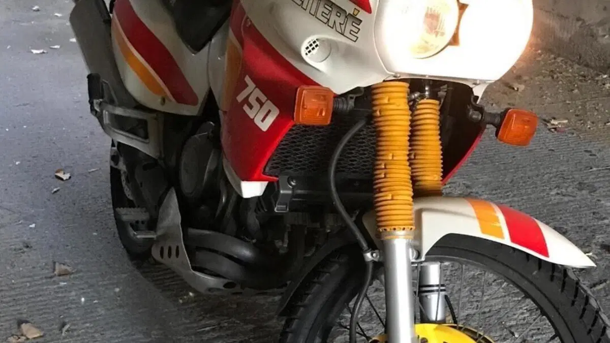 Yamaha XTZ 750 SuperTéneré (1989 - 98)  (2)
