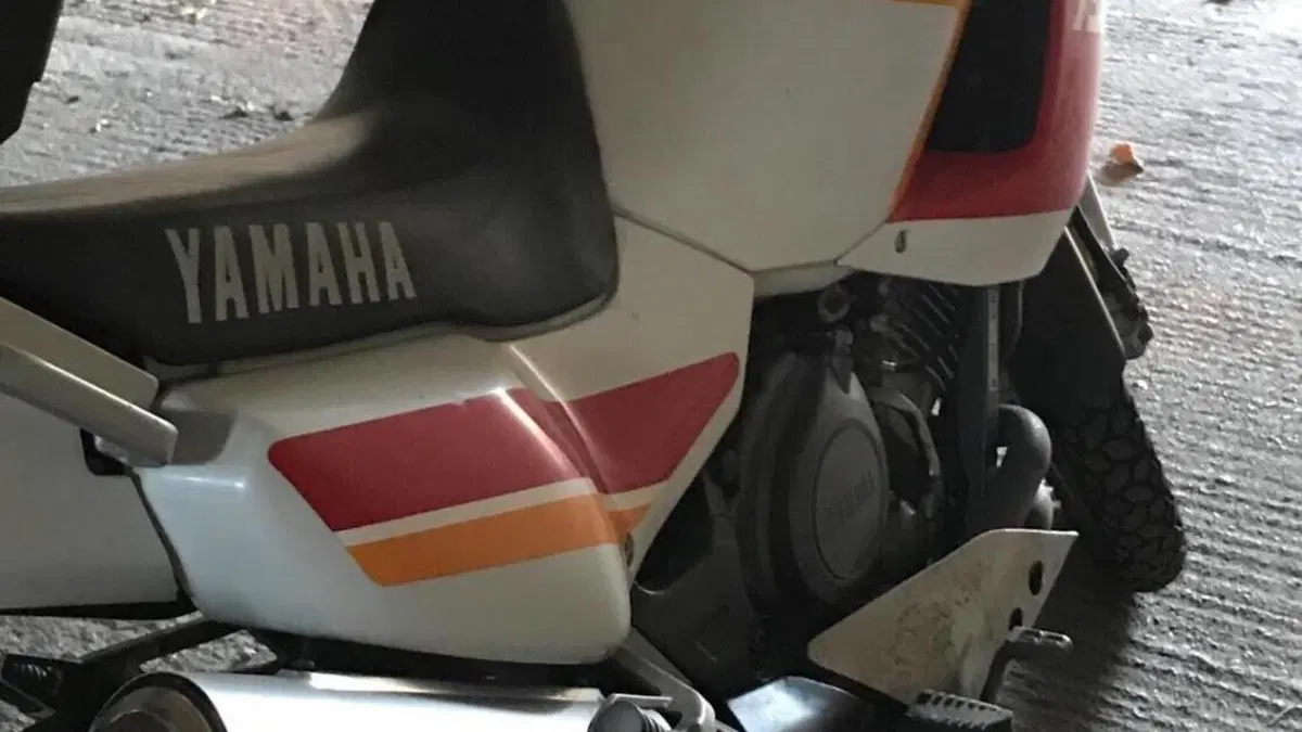 Yamaha XTZ 750 SuperTéneré (1989 - 98)  (4)
