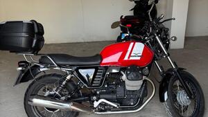Moto Guzzi V7 II Special (2015 - 17) 