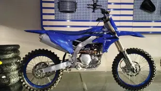Yamaha YZ 450 F (2023)