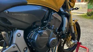 Honda Hornet 600 (2007 - 10)  (2)