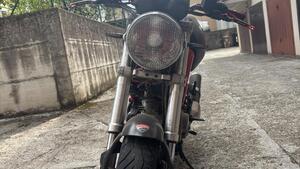 Ducati Monster 600 Dark (1998 - 01) 