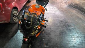 Honda CBR 900 RR Fireblade (2002 - 04) 