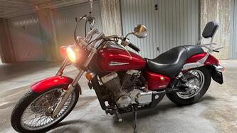 Honda Shadow 750 (2004)