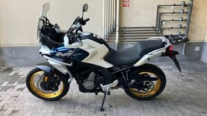 CFMOTO 700MT Adventure (2025 - 26) 