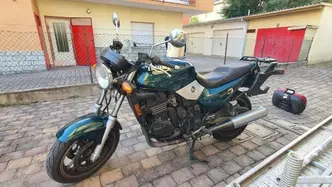 Triumph Trident 750 epoca