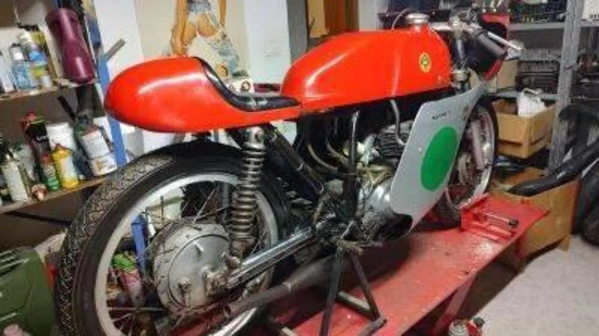 Bultaco   (4)
