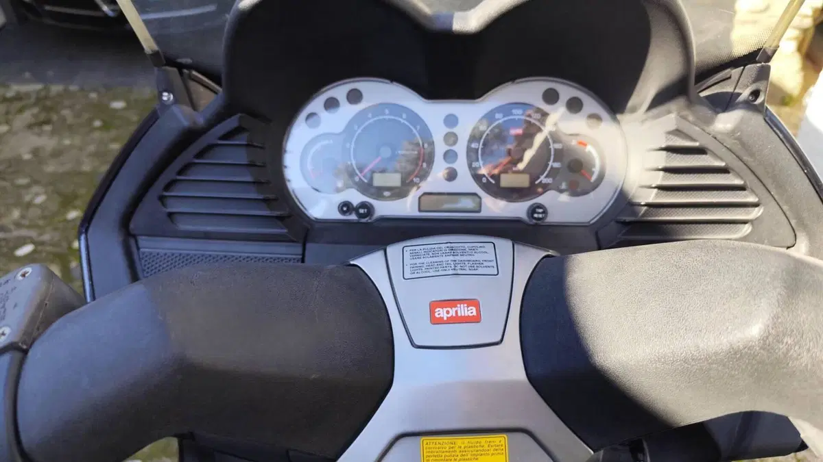 Aprilia Atlantic 500 (2001 - 02)  (3)