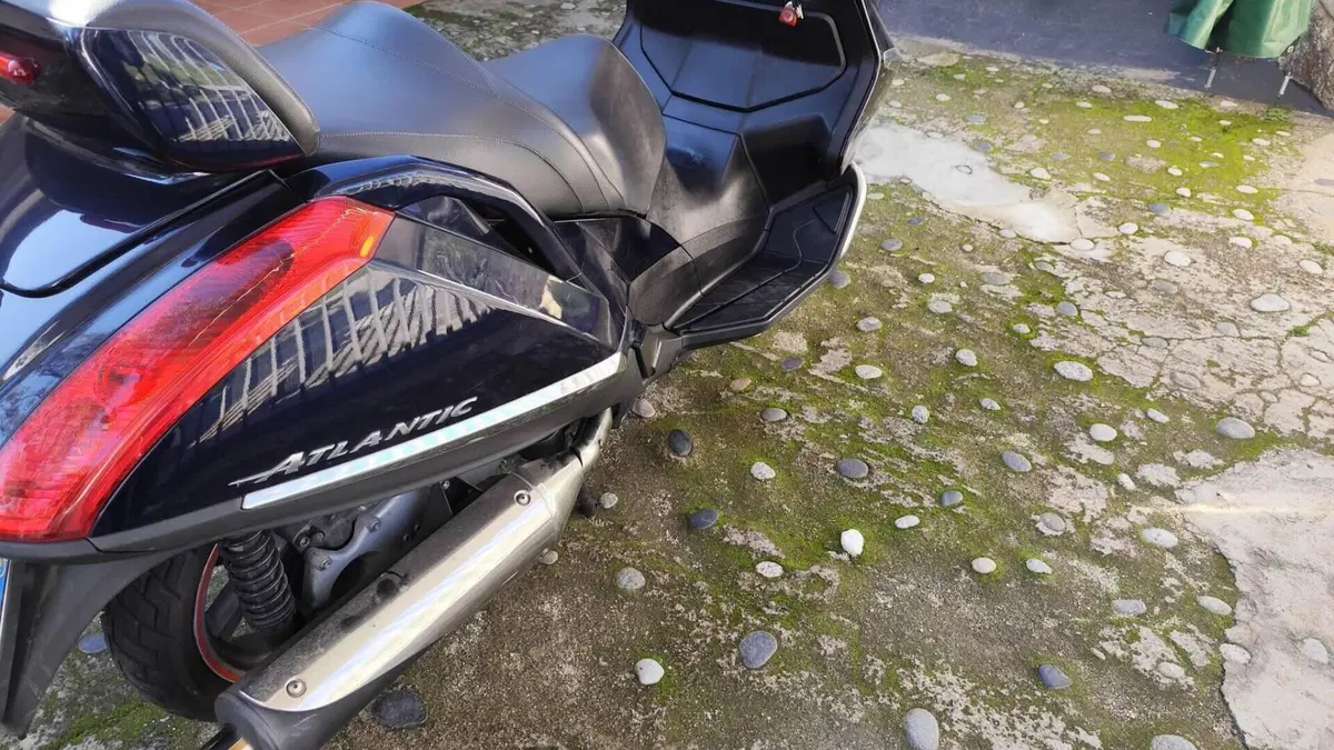Aprilia Atlantic 500 (2001 - 02)  (5)