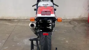 Honda VFR 750 R RC30  (3)