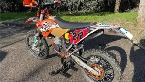KTM 125 EXC Six Days (2011)  (2)
