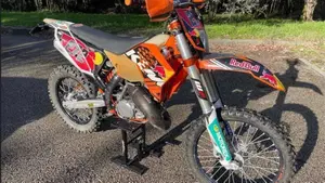 KTM 125 EXC Six Days (2011)  (3)